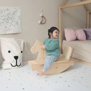 Caballito Baby de madera artesanal – Aserrín Perú
