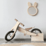 Bicicleta de madera artesanal Montessori sin pedales para niños