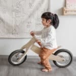 Bicicleta de equilibrio de madera artesanal – Aserrín Perú