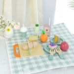 Set de picnic de madera artesanal Montessori – Juego de Roles – Aserrín Perú